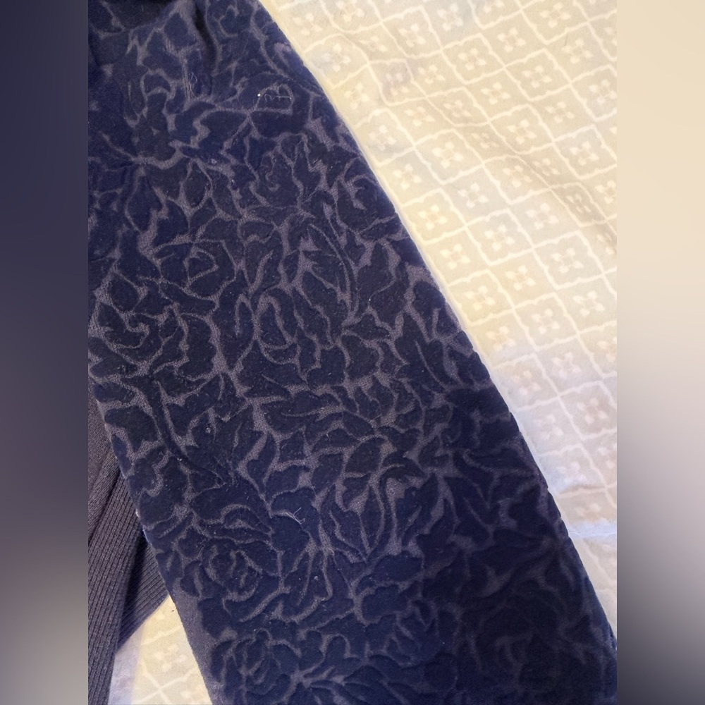 Lululemon | Full Zip Scuba - Picture 6 of 6